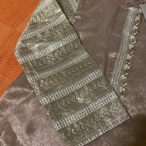 NWT Beechtree Gold Kurta with Embroidered and Sequined Sleeves and Neckline 8 - Picture 4 of 9